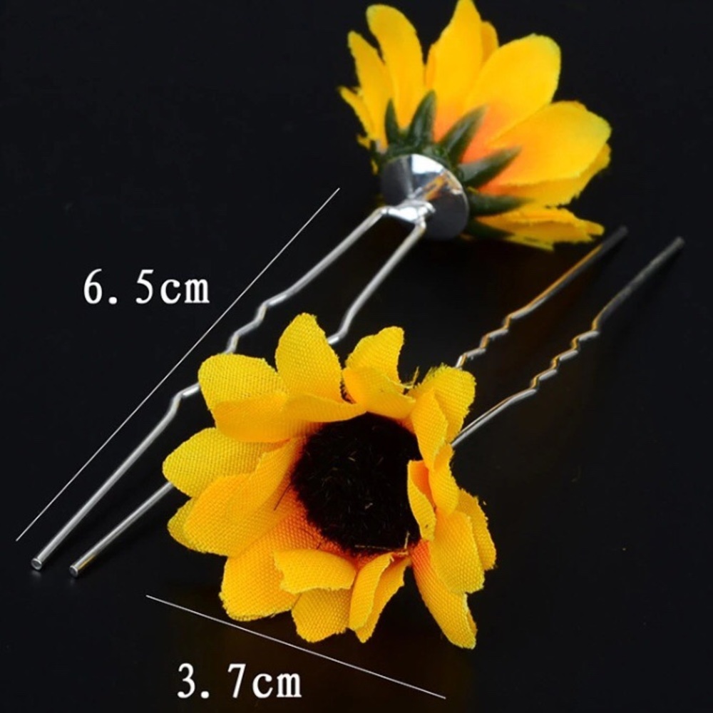 !!ONE SET LEFT!! 10 Mini Sunflower Bobbi Pins - Picture 2 of 6